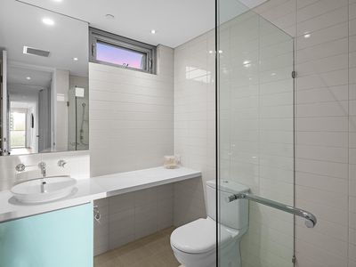 901 / 108 Terrace Road, East Perth