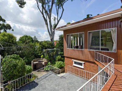 6 Chatham Place, North Turramurra
