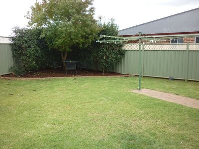 20 Hilton Place, Dubbo