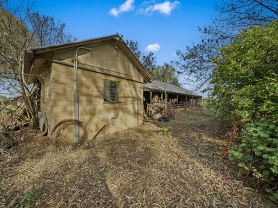 2101 McBain Road, Koyuga