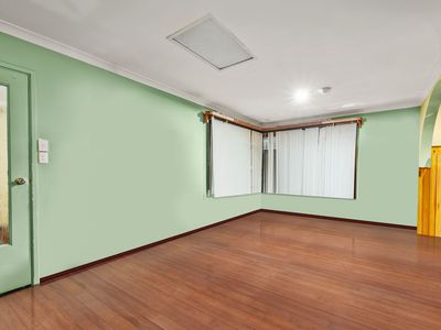 21 Woolgar Way, Lockridge