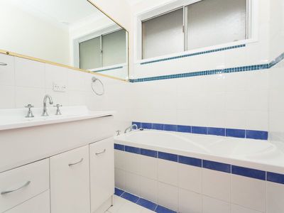50 Oak Street, Albion Park Rail