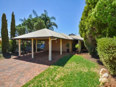 11 Fairetha Place, Kalgoorlie