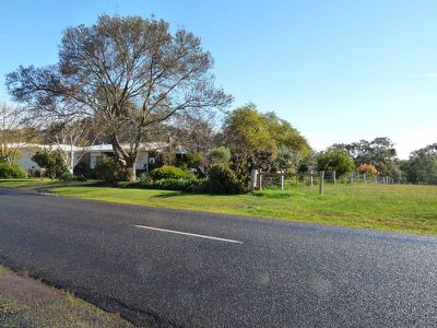 85 Coleraine Road, Horsham