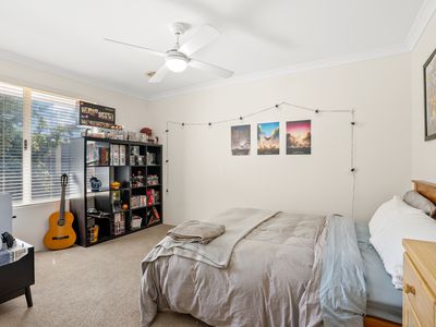 2 Anzio Court , Secret Harbour
