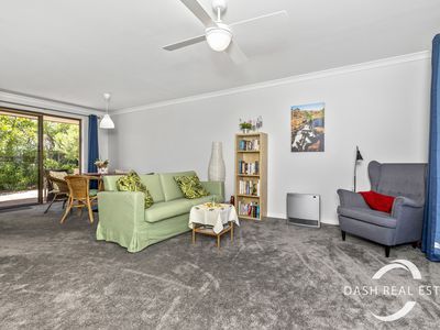 7 Glenbank Cres, Kallaroo