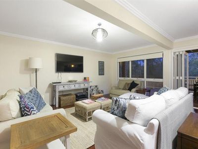 607 Ford Road, Priestdale