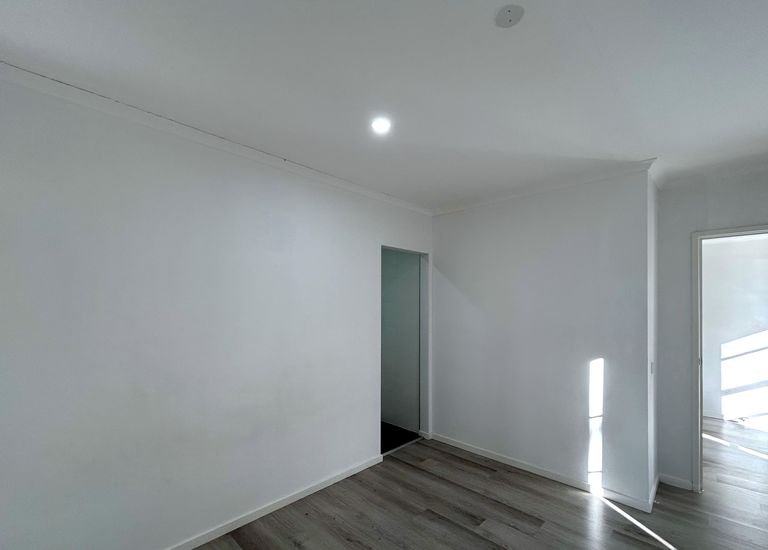 1 / 48-50 Kanooka Grove, Clayton