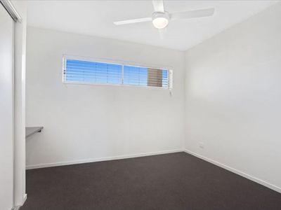 15 / 15 Shine Court, Birtinya