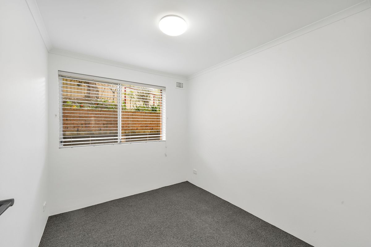 4 / 23-27 Hills Street, Gosford