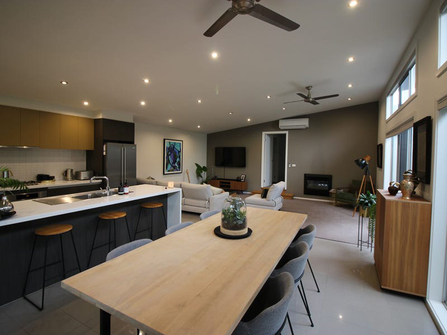 2 / 12 Herne Street, Manifold Heights