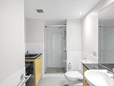 15 / 18 Tanunda Drive, Rivervale