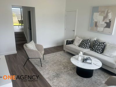 10 Absalom, Riverstone