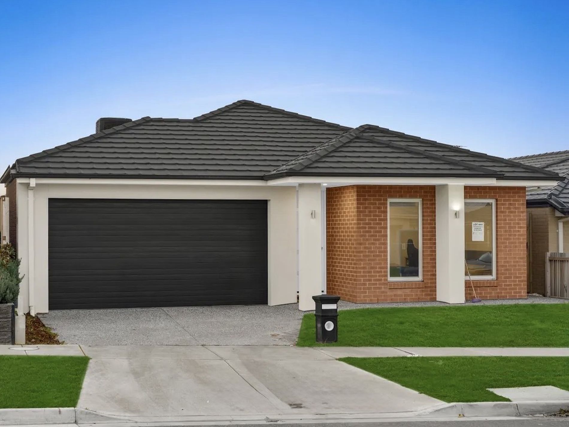8 Guling Rise, Clyde North