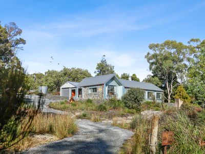 25 Tattersalls Road, Beaconsfield