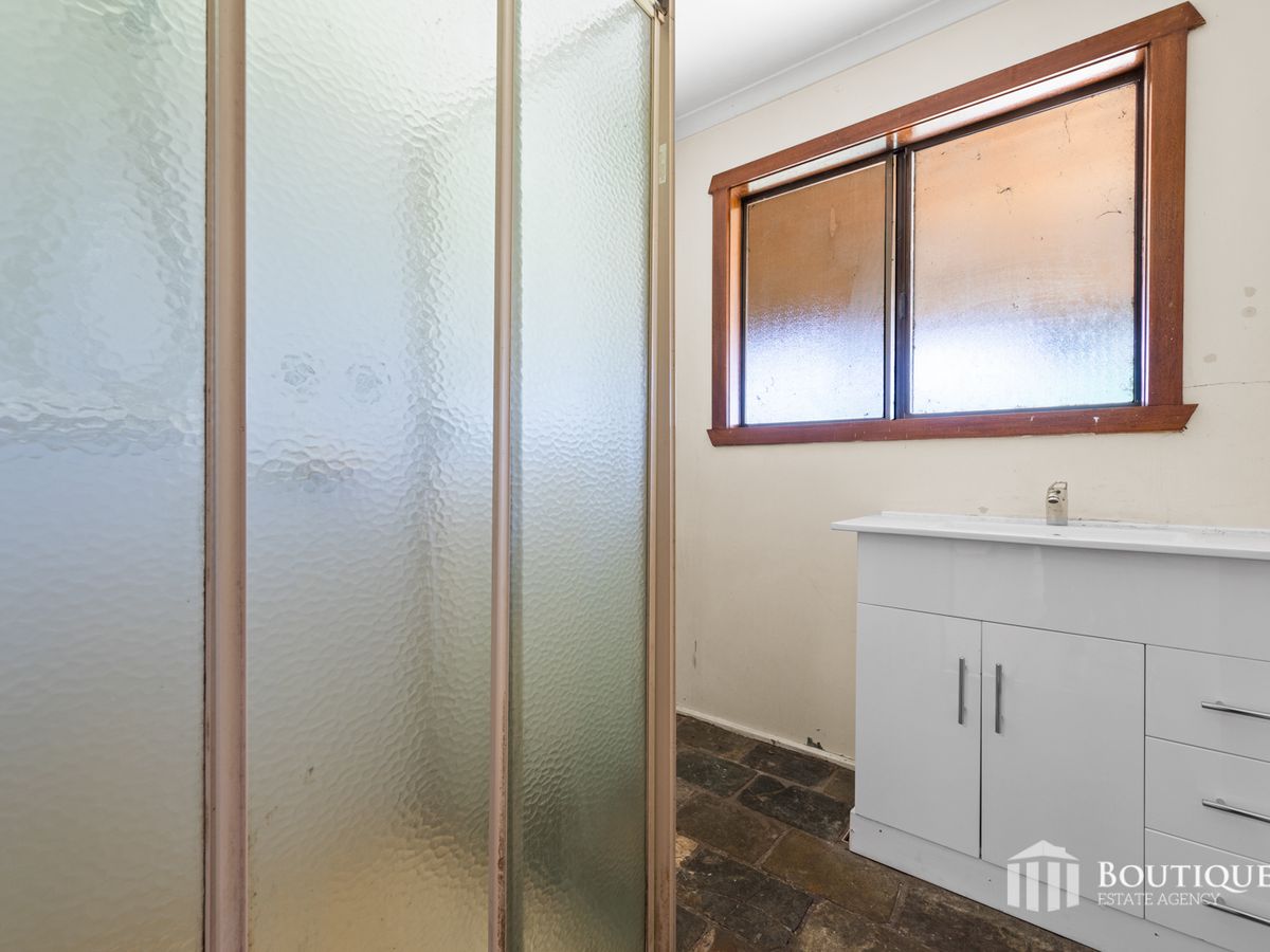 7 Omalley Cr, Dandenong North