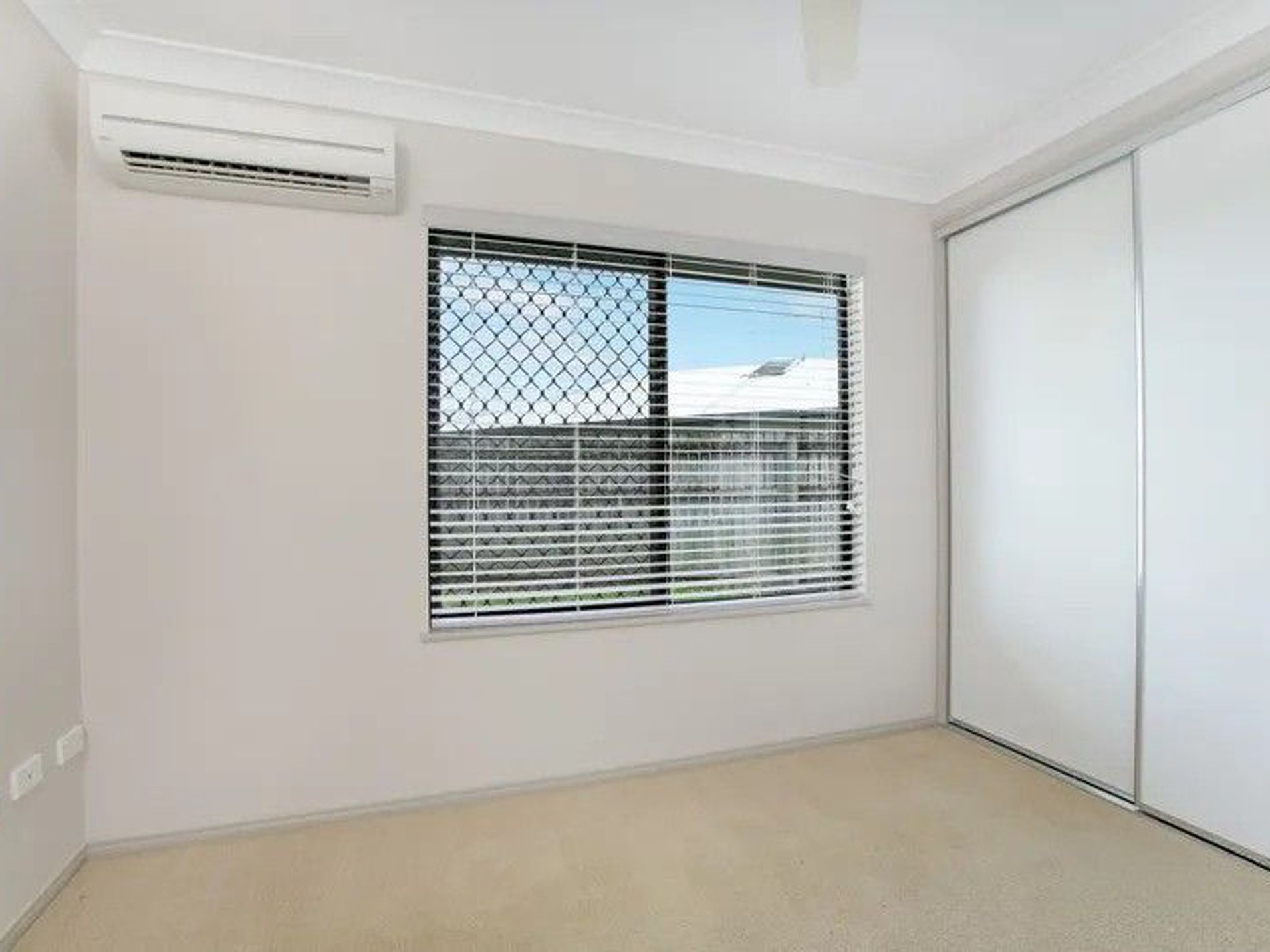 53 Meranti Street, Edmonton