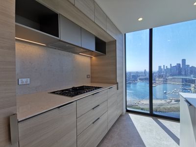3702 / 103 South Wharf Drive, Docklands