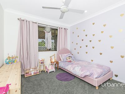 24 Kingfisher Street, Albany Creek