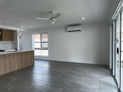 13 Venice Cres, Redbank