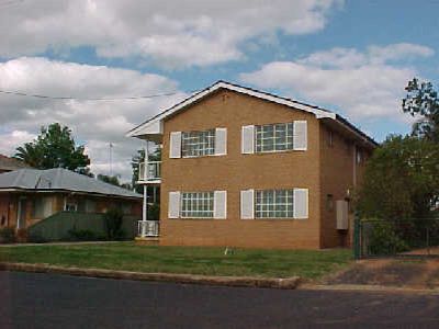 1 / 10 Smith Street, Dubbo