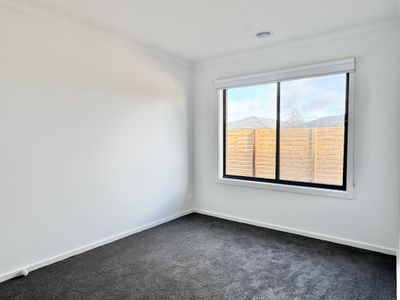 10 Sensra Road, Wyndham Vale