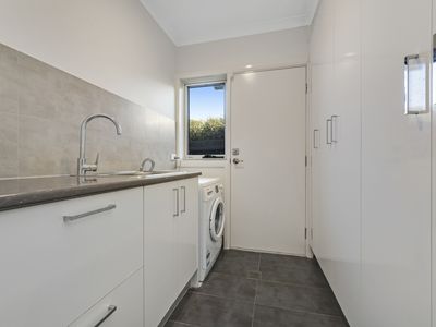 19 Slim Dusty Circuit, Moncrieff