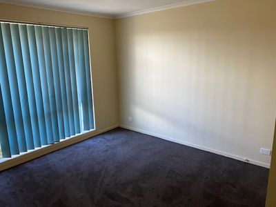 1 / 192 Tarneit Road, Werribee