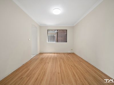 4/16 Railway Parade, Westmead