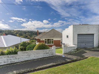 23 Riselaw Road, Calton Hill