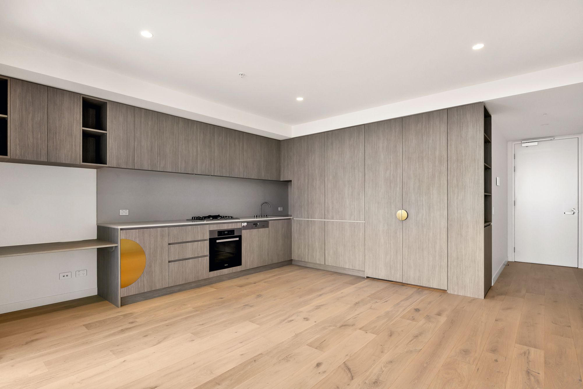 2912 / 17 Austin Street, Adelaide