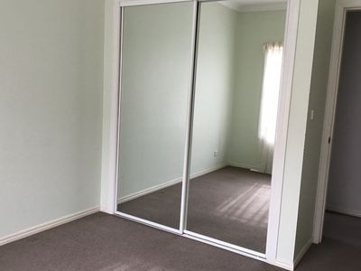 2 / 11 Cliff Avenue, Barrack Point