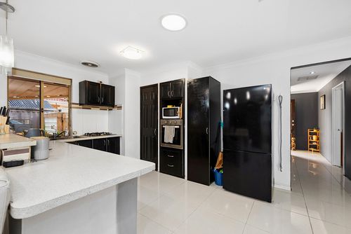 14 Chisholm Circle, Seville Grove