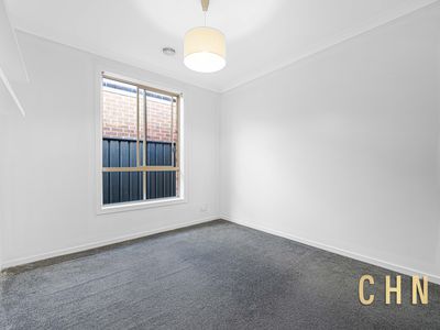 7 Donaldson Place, Point Cook