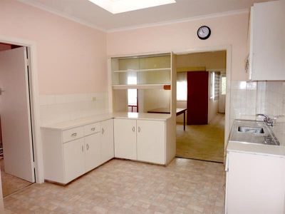 16 Hilton Ave, Roselands