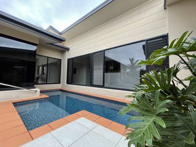 4 Dugong Avenue, Pialba