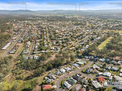 13 Raymont Crescent, Gatton