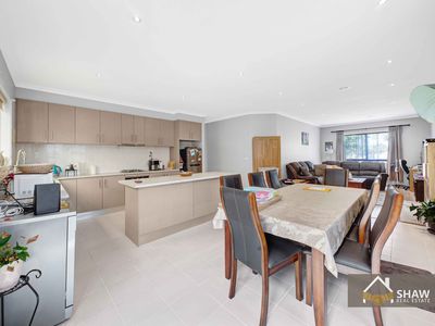 2 / 16 Bellinger Crescent, Wyndham Vale