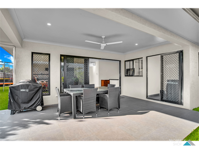 15 Homevale Ent, Mount Peter