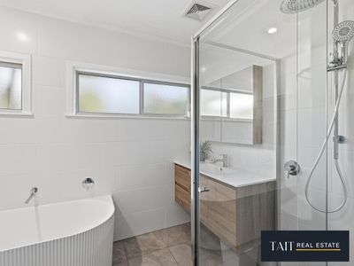 49 Wirrinya Avenue, Glenrowan