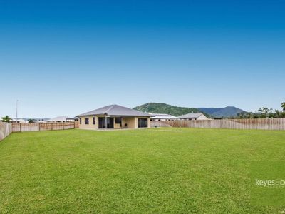 86 Crystal Crescent, Alice River