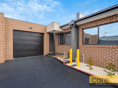 2 / 44 Beckington Crescent, Hampton Park