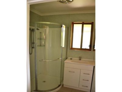 107 Lakeside Avenue , Mount Beauty