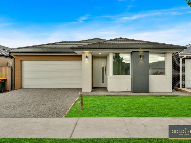 61 Sunlight Circuit, Lara