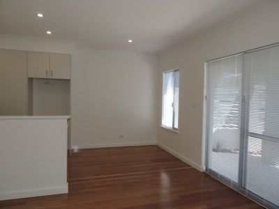 A / 11 Sykes Avenue, Innaloo