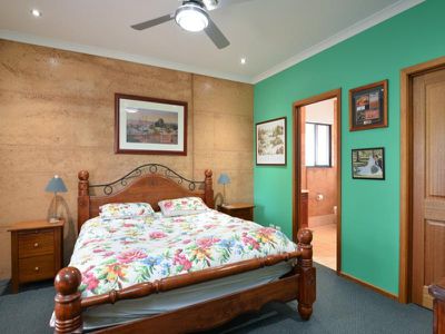 3 Emery Close, Broadwood