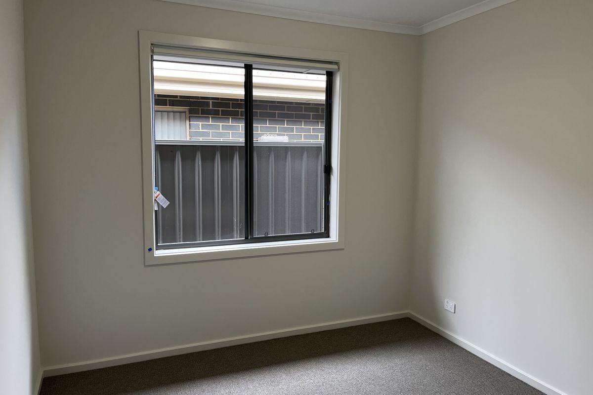 13 Robertson Street, Evanston Gardens