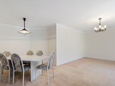 21 Mapstone Gardens, Murdoch