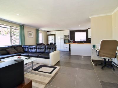 5 Kurrajong Place , Safety Bay