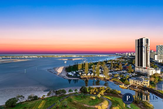 1704 / 180 Marine Parade, Labrador